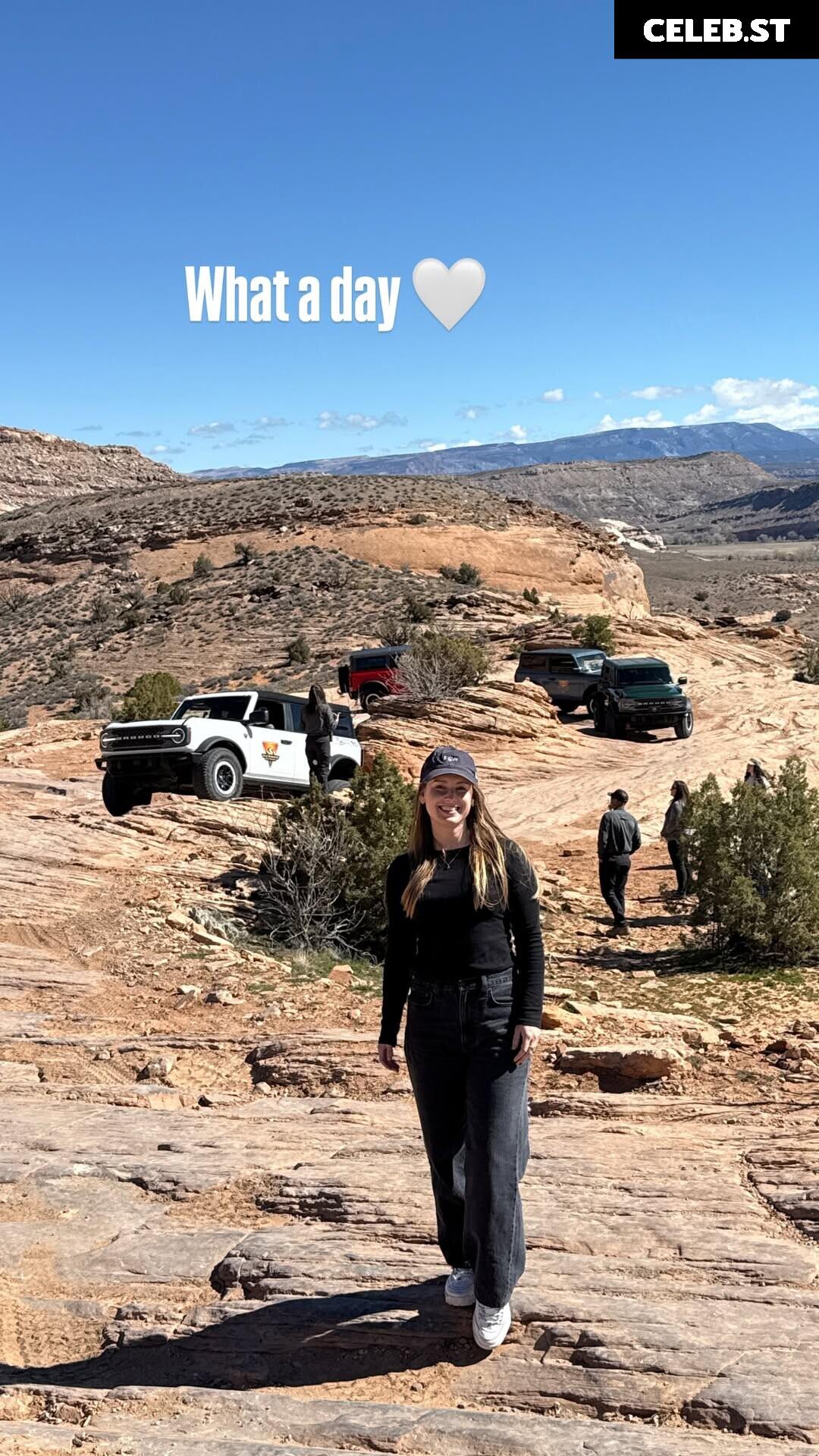 Sonja Reid aka OMGitsfirefoxx Image 23471877