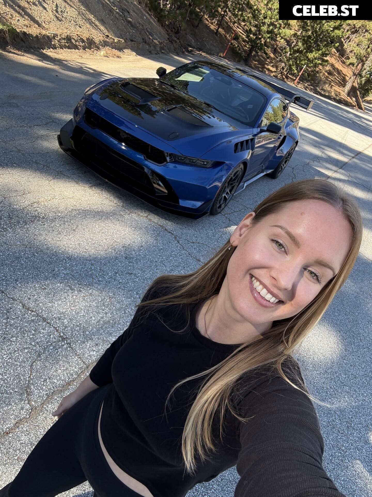 Sonja Reid aka OMGitsfirefoxx Image 23471792