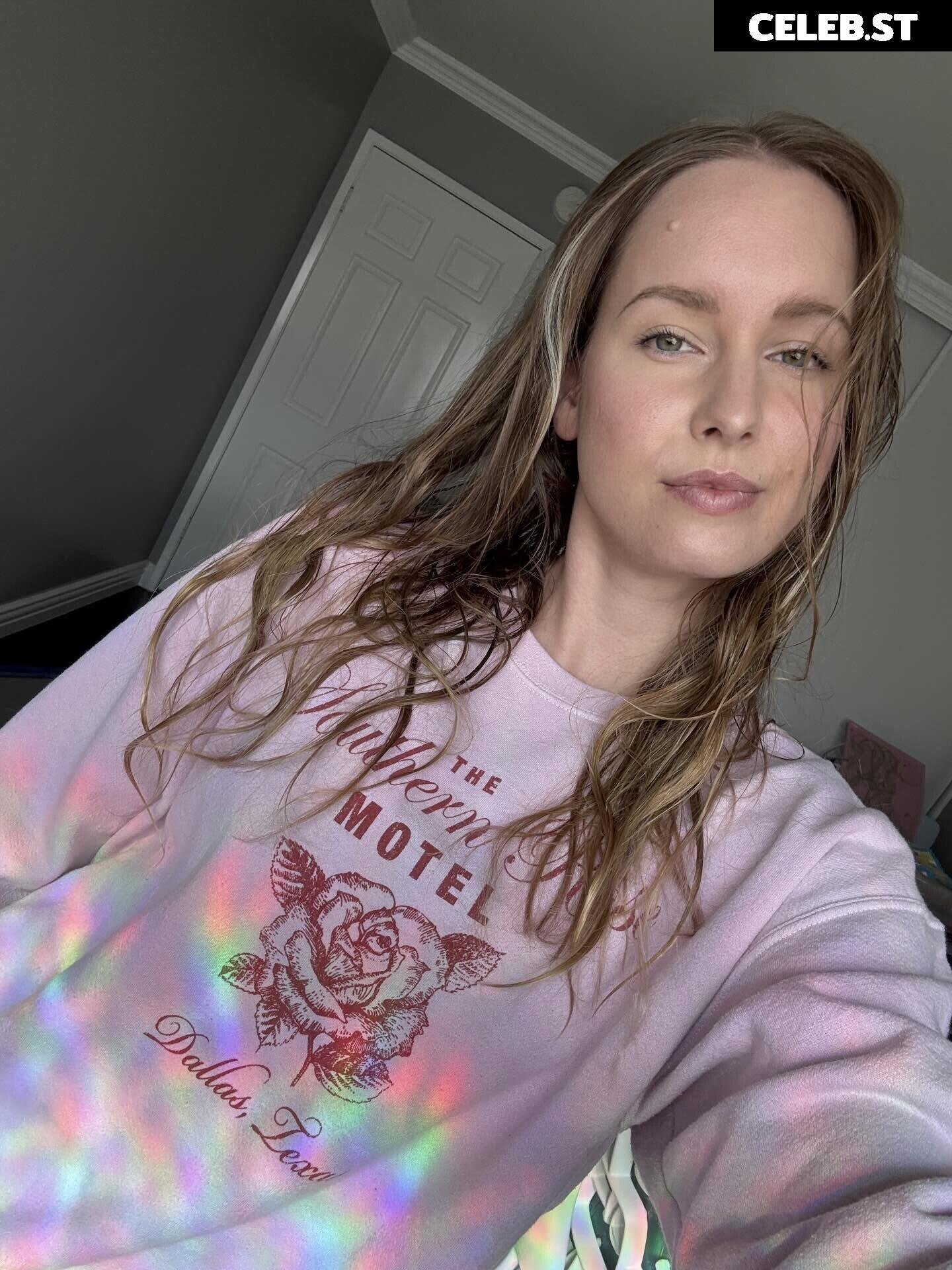 Sonja Reid aka OMGitsfirefoxx Image 23471788