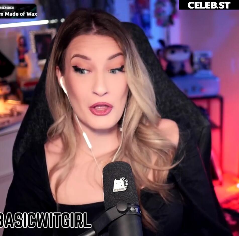 BasicWitGirl Image 23448857