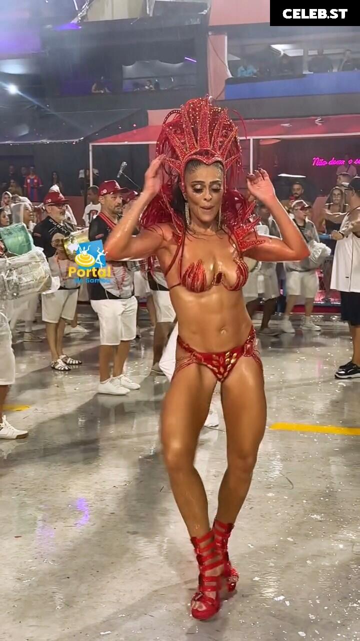 Juliana Paes Image 23448180
