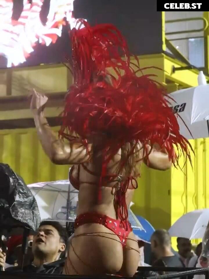 Juliana Paes Image 23448185