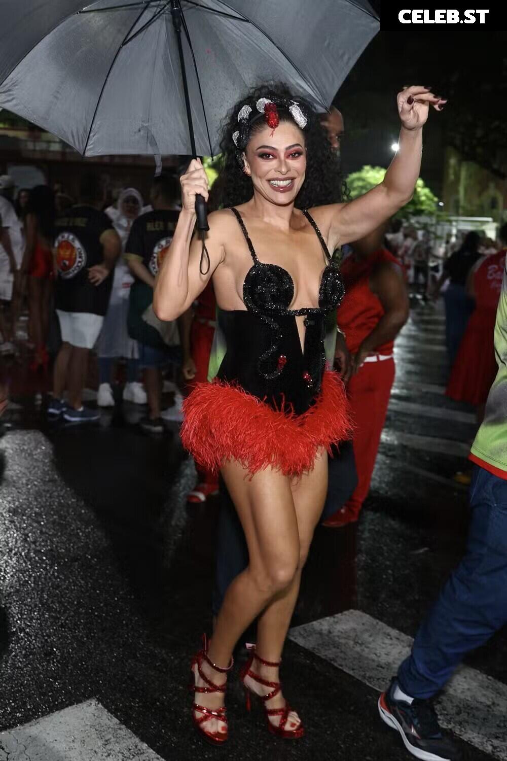 Juliana Paes Image 23448106