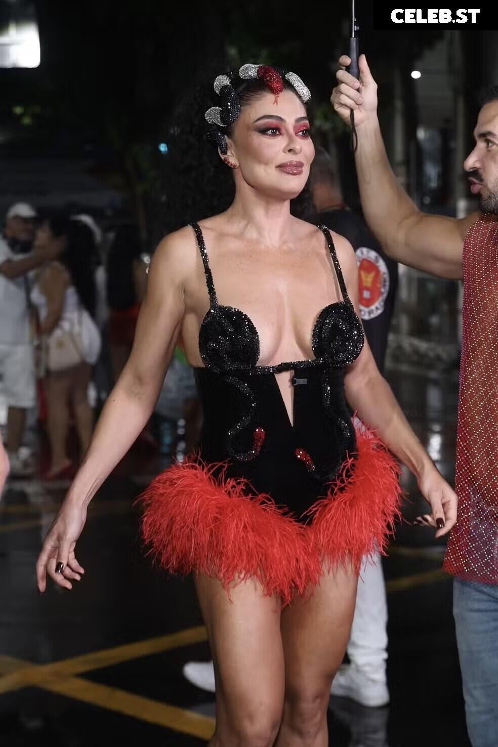 Juliana Paes Image 23448109