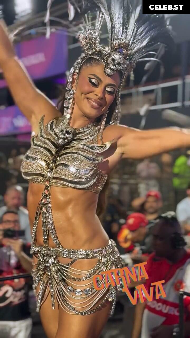 Juliana Paes Image 23448139