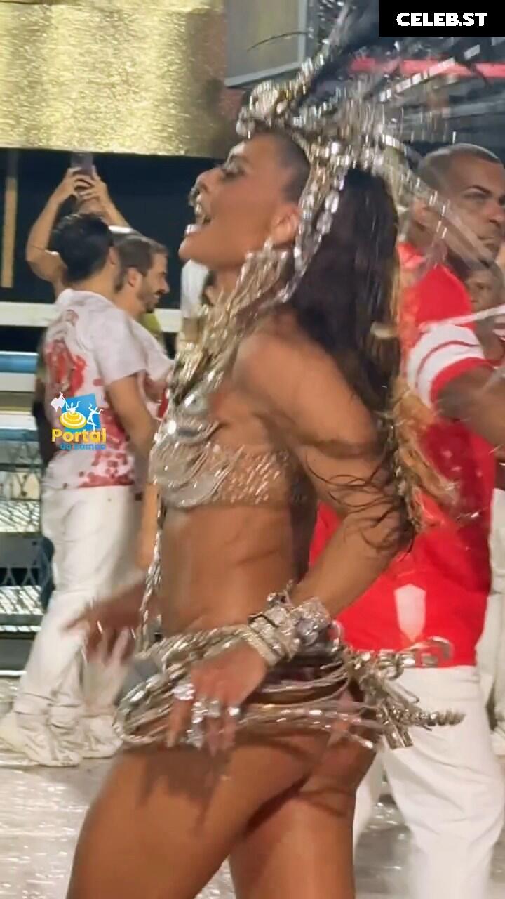 Juliana Paes Image 23448155