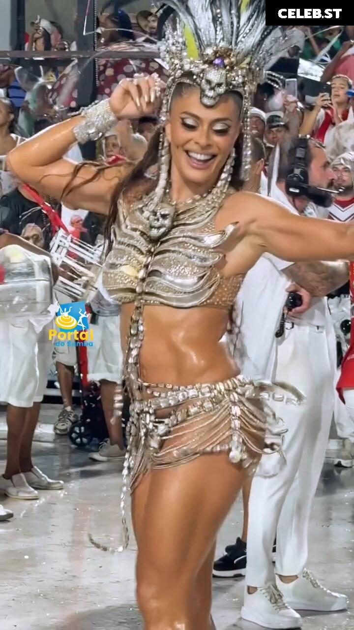 Juliana Paes Image 23448154