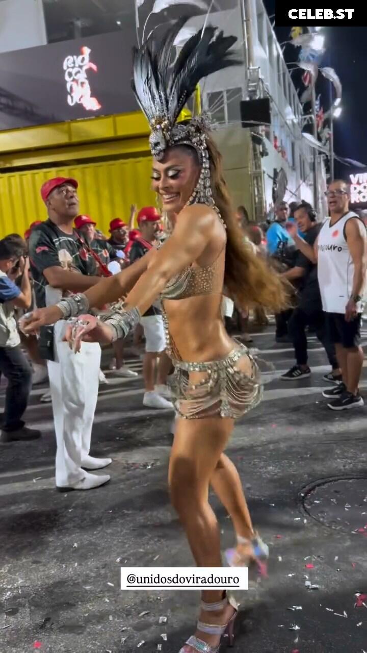 Juliana Paes Image 23448140