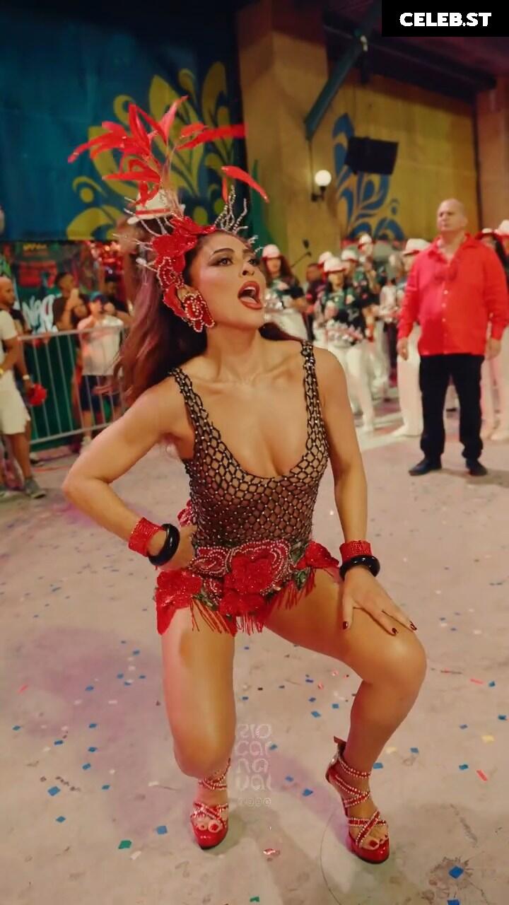 Juliana Paes Image 23448066