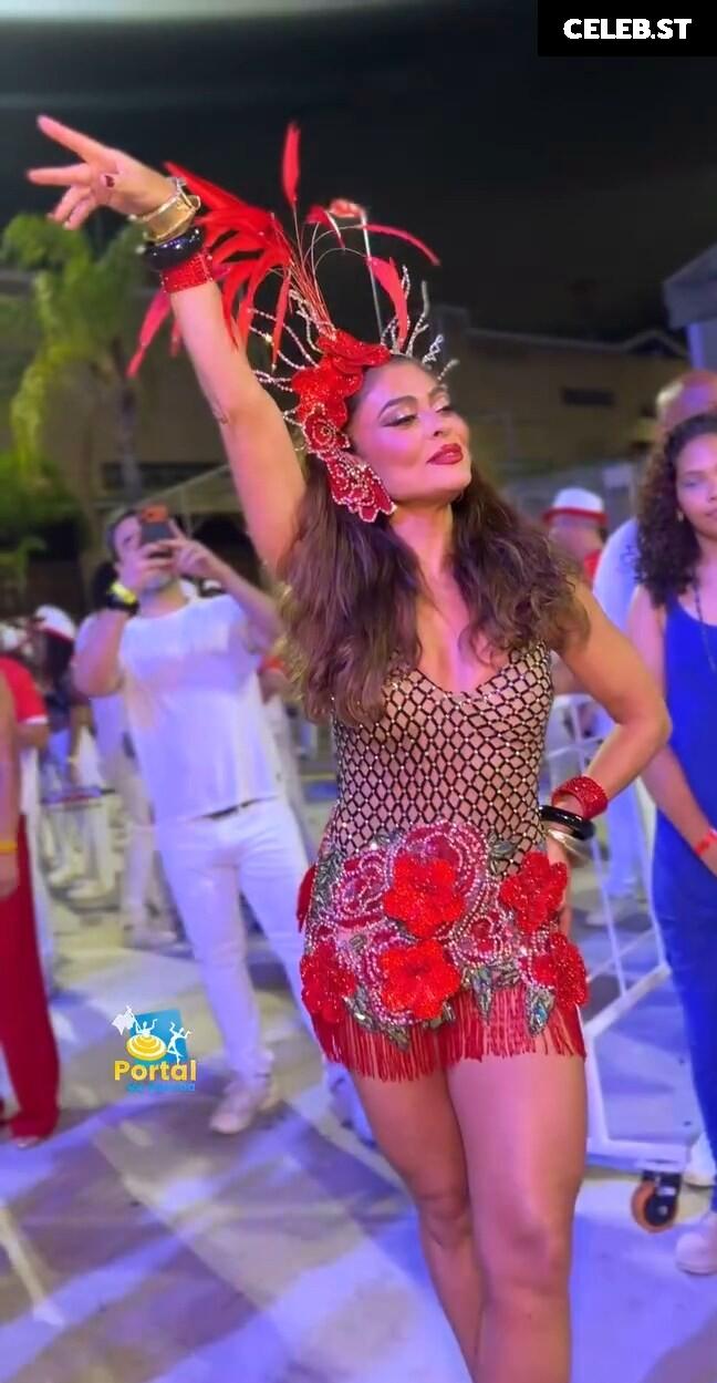 Juliana Paes Image 23448065