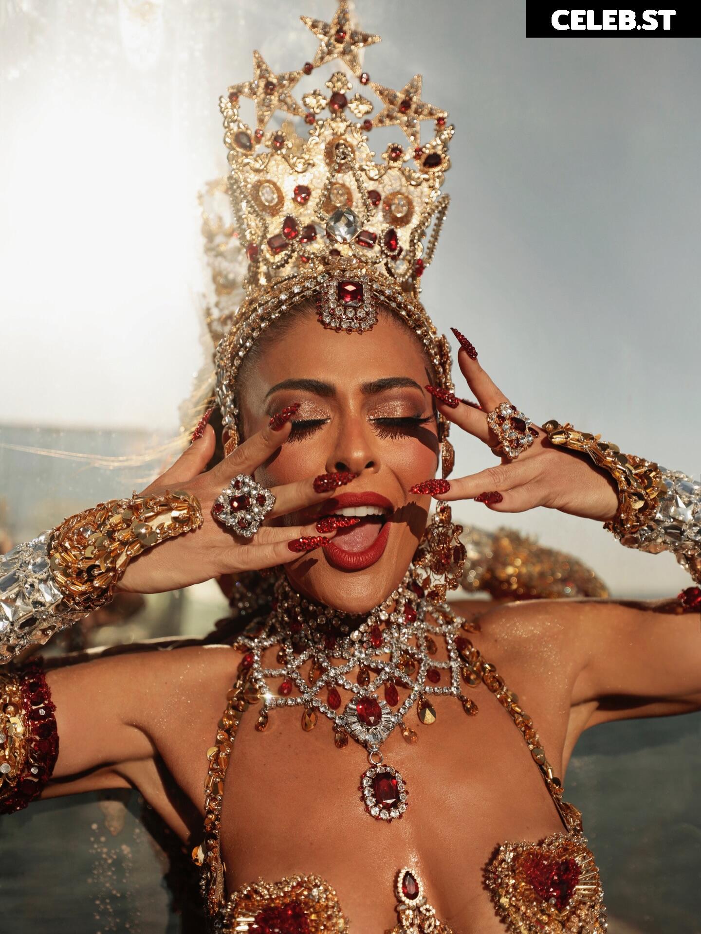Juliana Paes Image 23448231