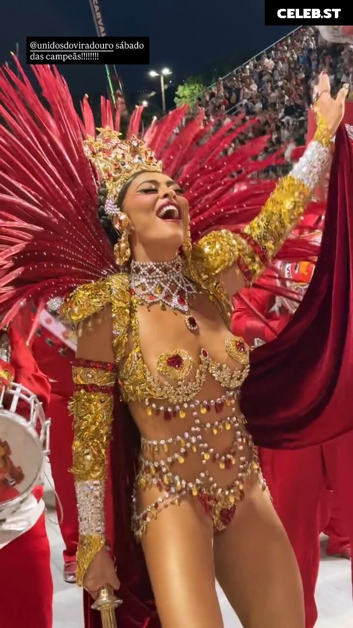 Juliana Paes Image 23448264