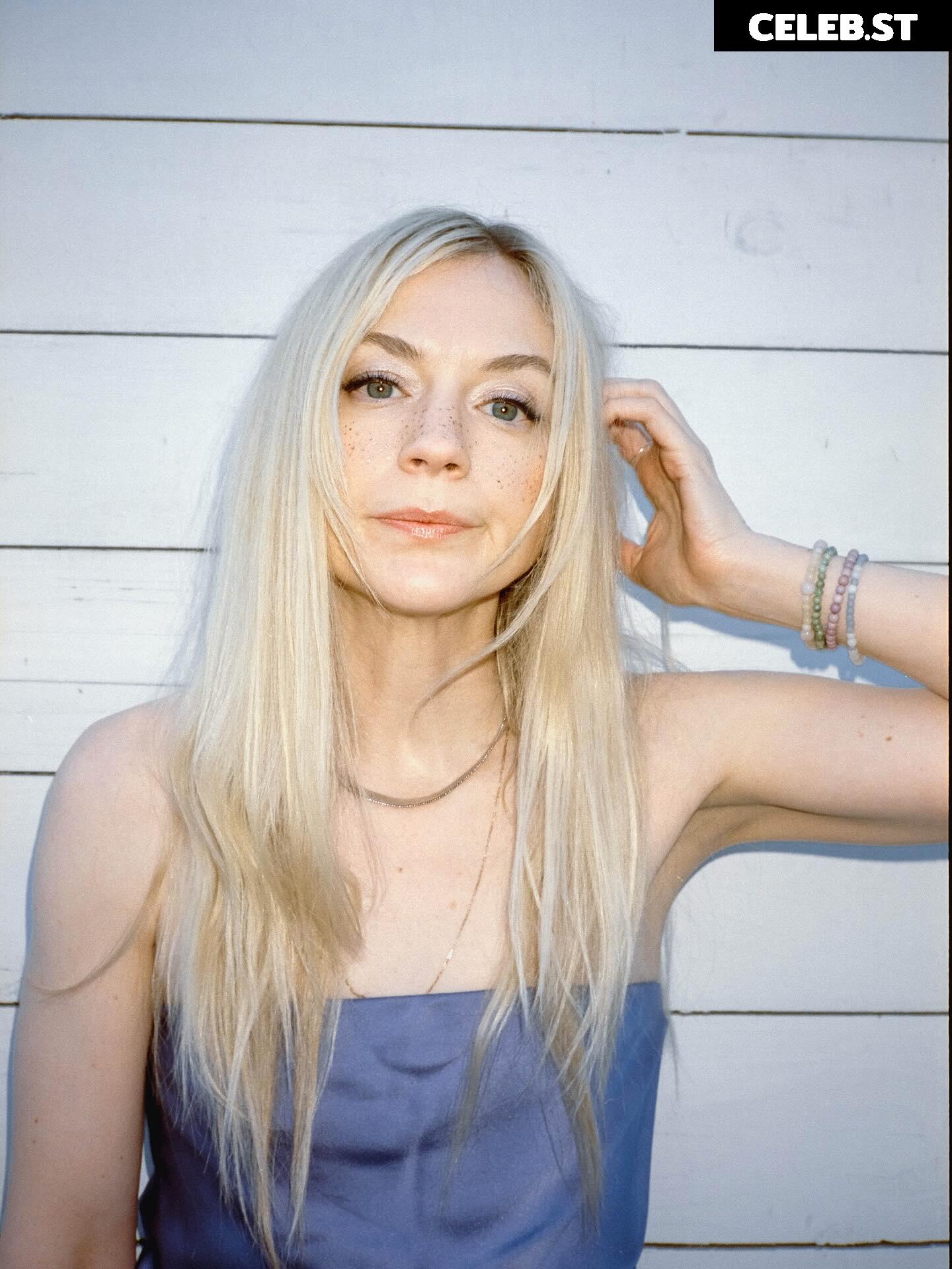 Emily Kinney | Best Known: TWD Image 23445780