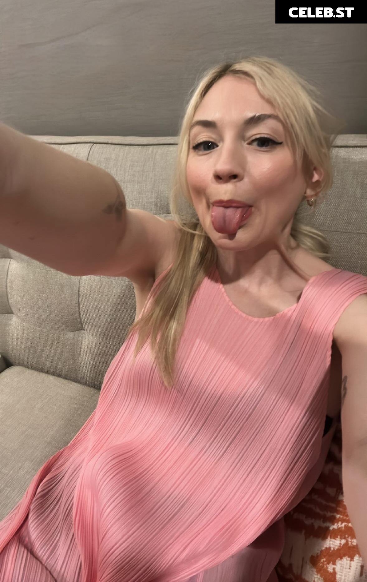 Emily Kinney | Best Known: TWD Image 23445777