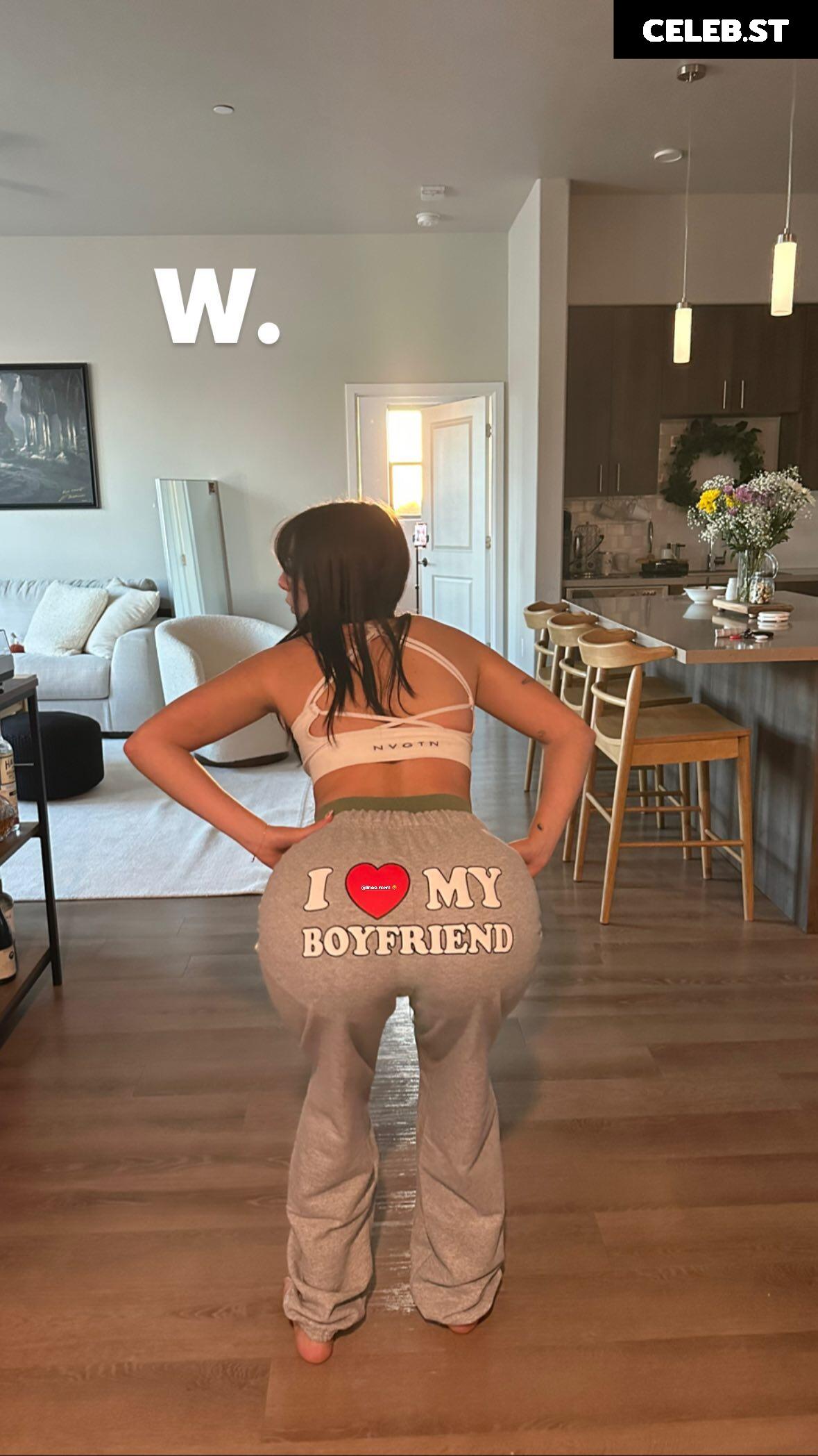 ines.roml Image 23445368
