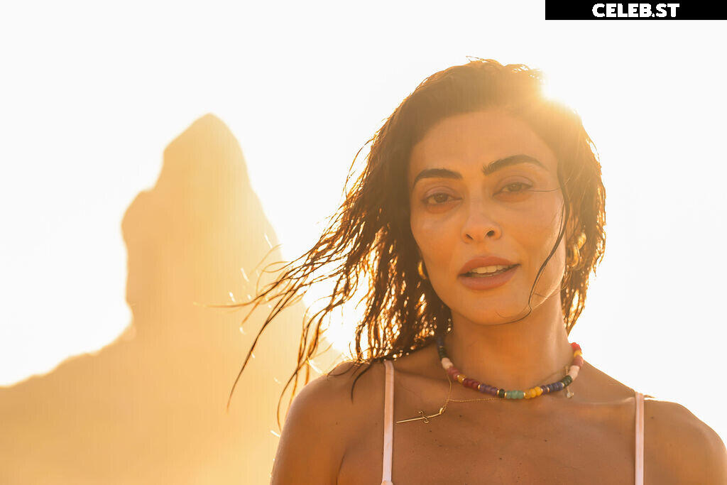 Juliana Paes Image 23447958