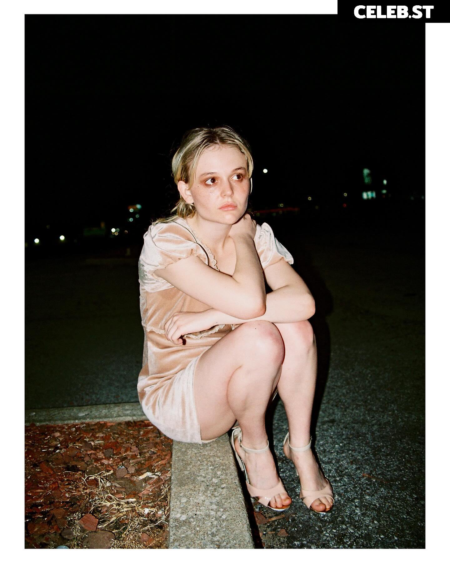 Emily Alyn Lind Image 23446205
