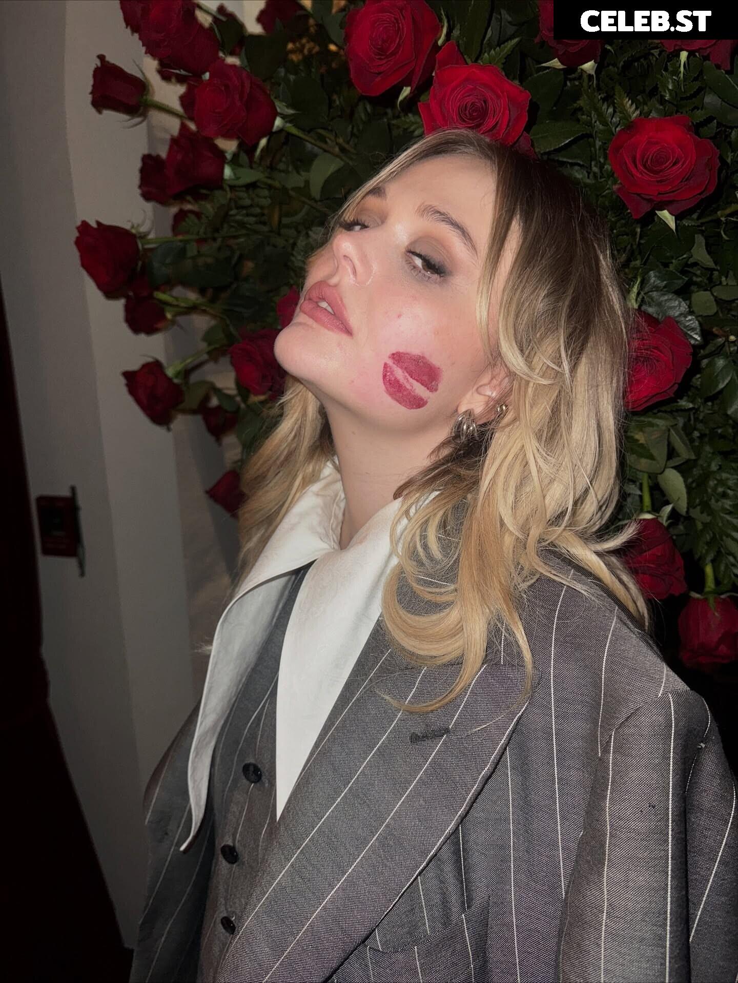 Emily Alyn Lind Image 23446233
