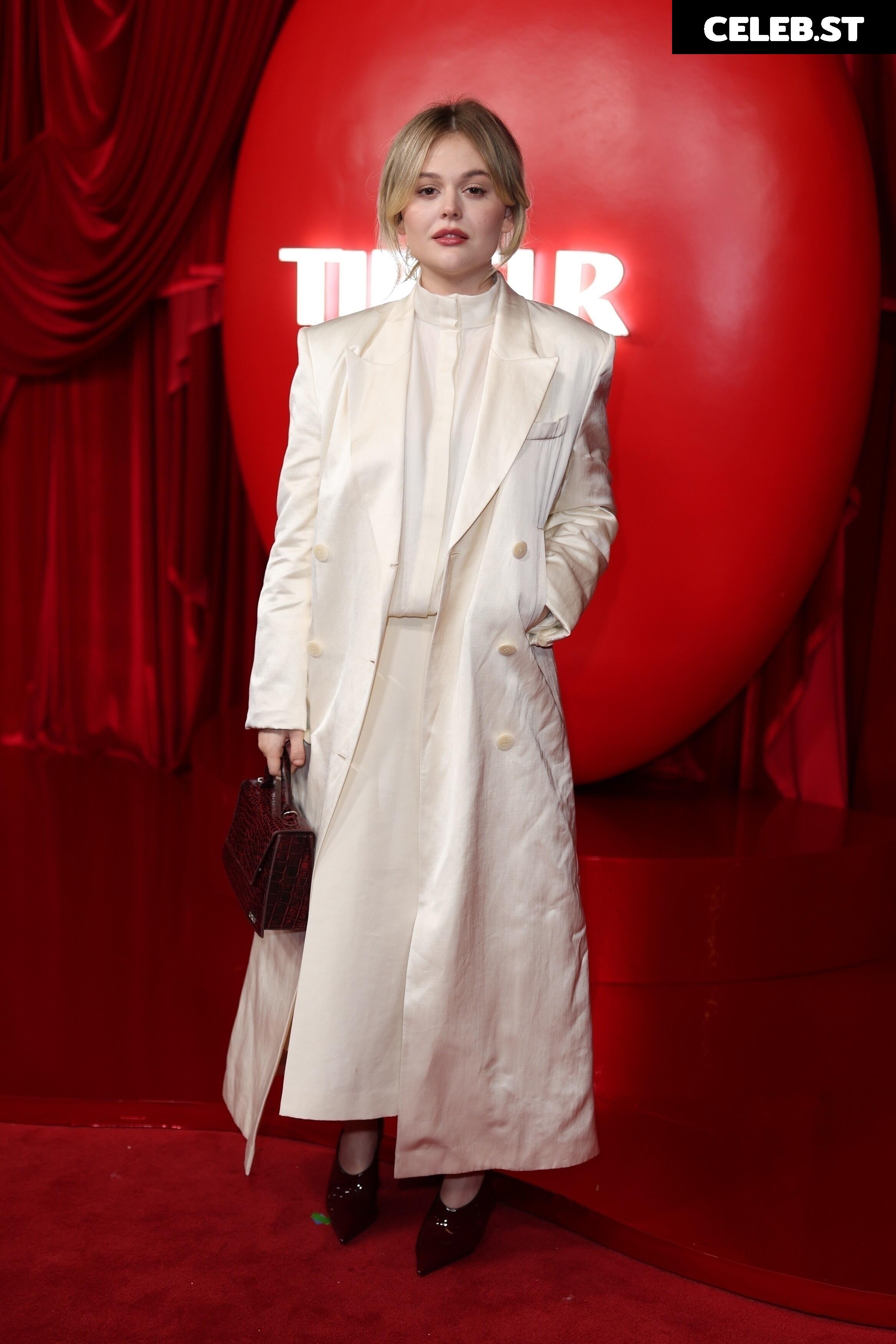 Emily Alyn Lind Image 23446263