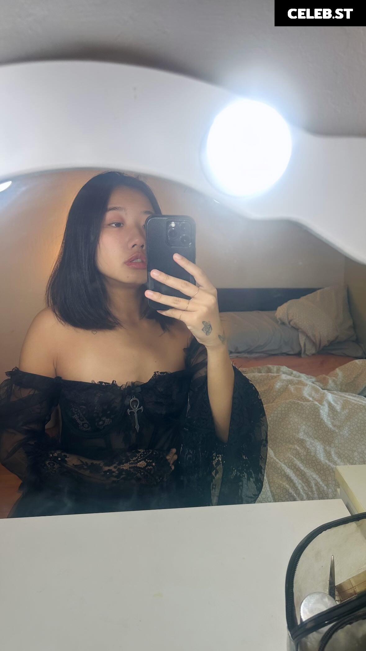 Kylie Cheung Image 23441515