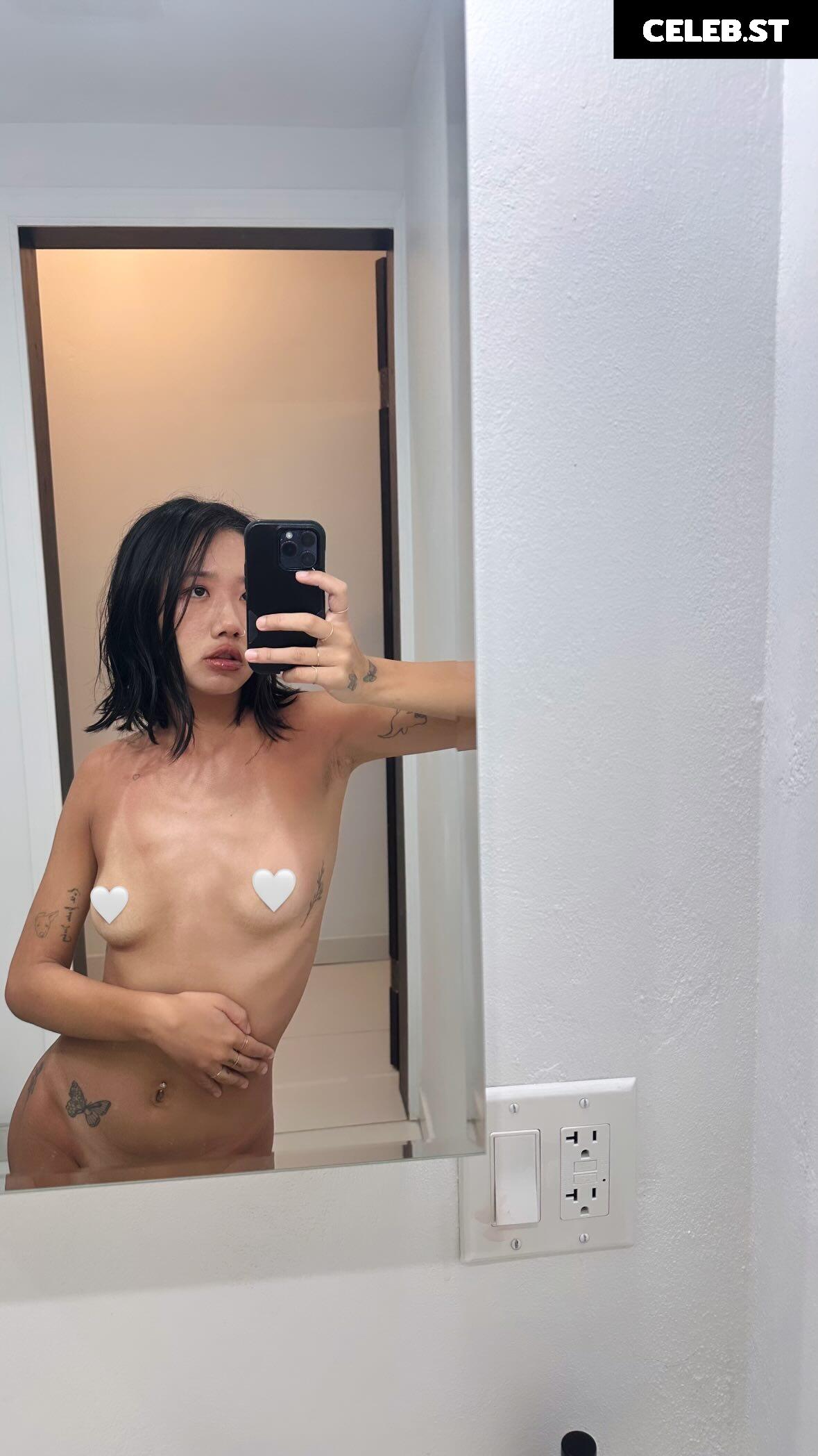 Kylie Cheung Image 23441726