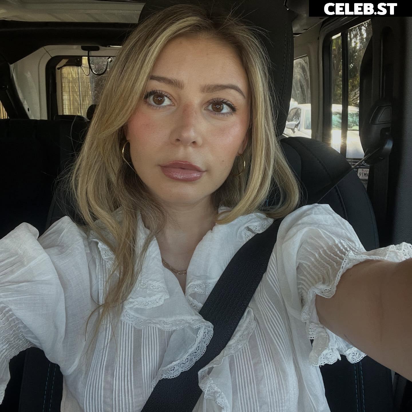 Genevieve Hannelius | ghannelius Image 23443103