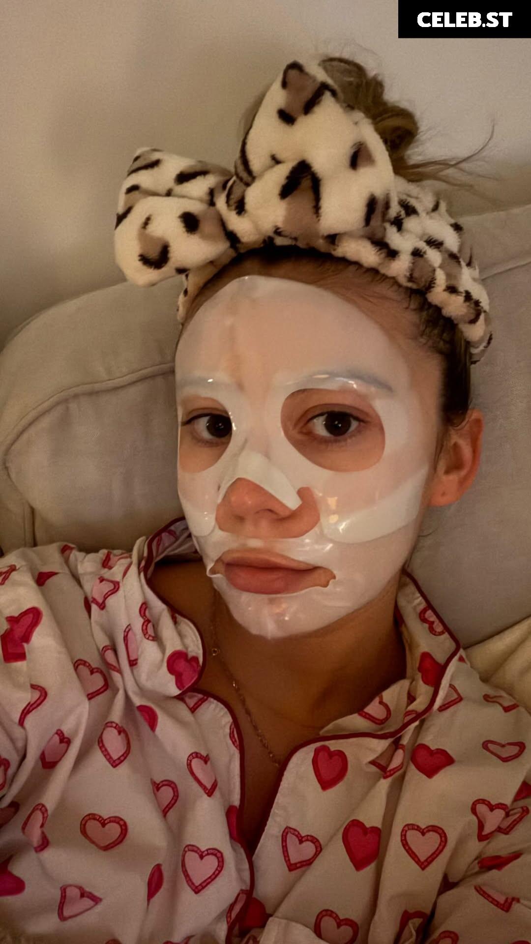 Genevieve Hannelius | ghannelius Image 23443093