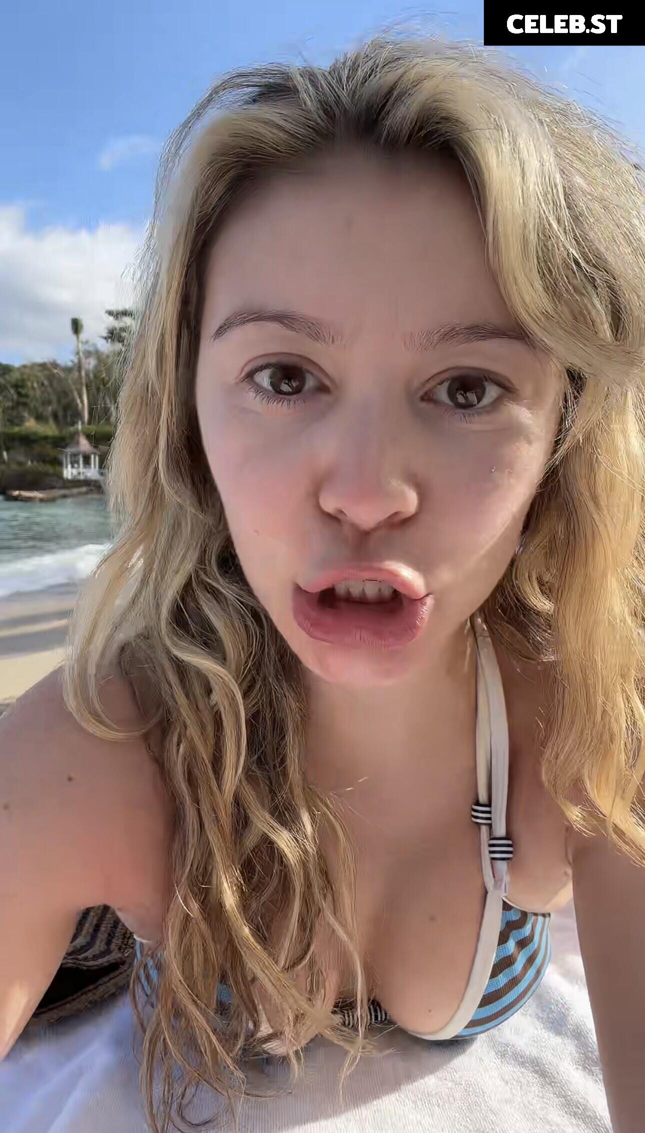 Genevieve Hannelius | ghannelius Image 23443087