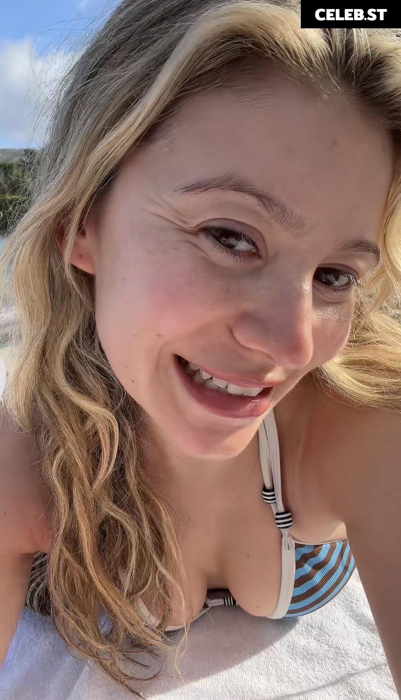 Genevieve Hannelius | ghannelius Image 23443077