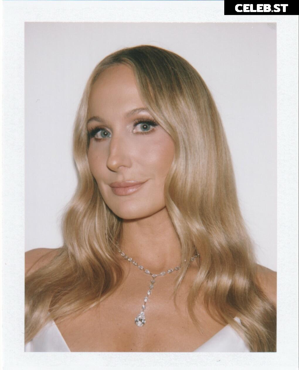 Nikki Glaser Image 23443377