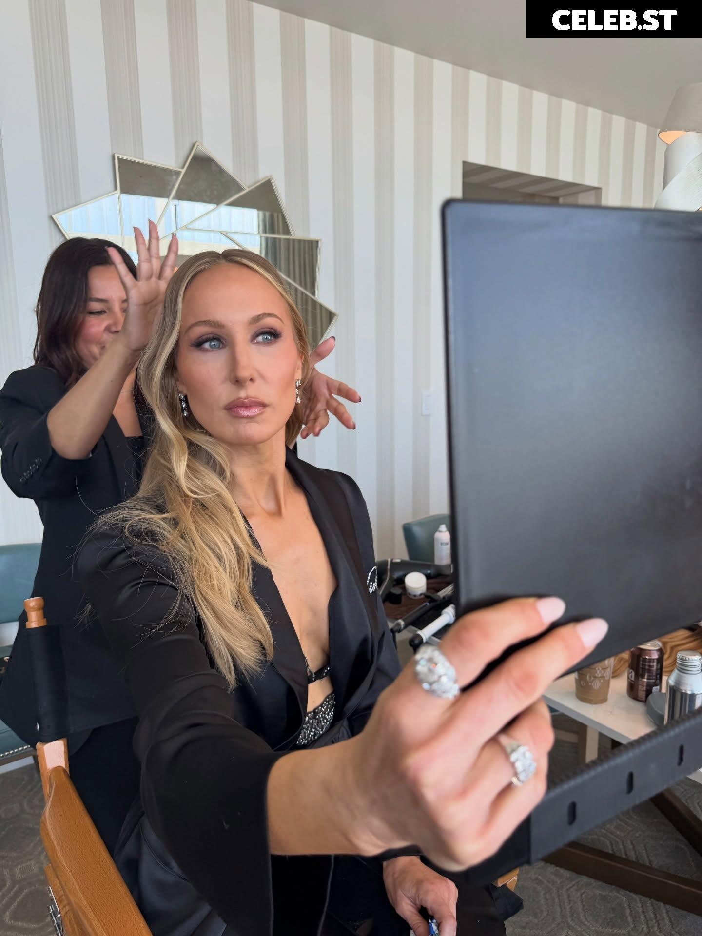 Nikki Glaser Image 23443211