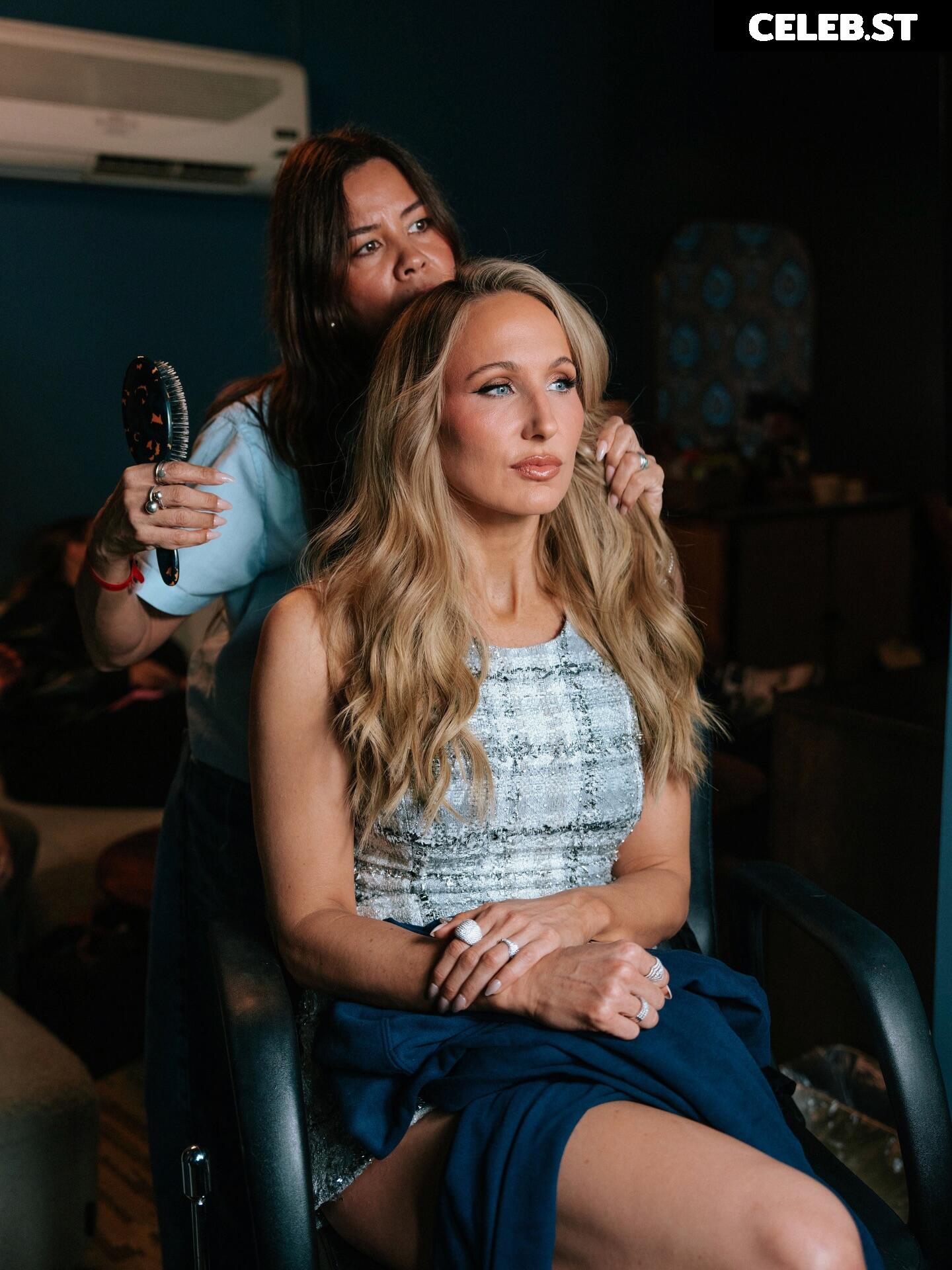 Nikki Glaser Image 23443236