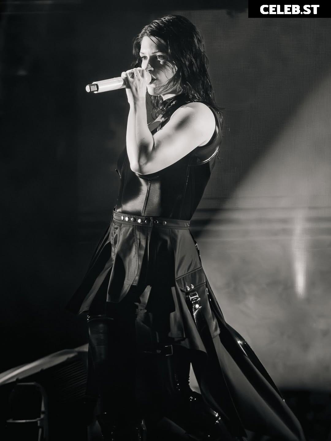 Courtney Laplante (Spiritbox Singer) Image 23442992