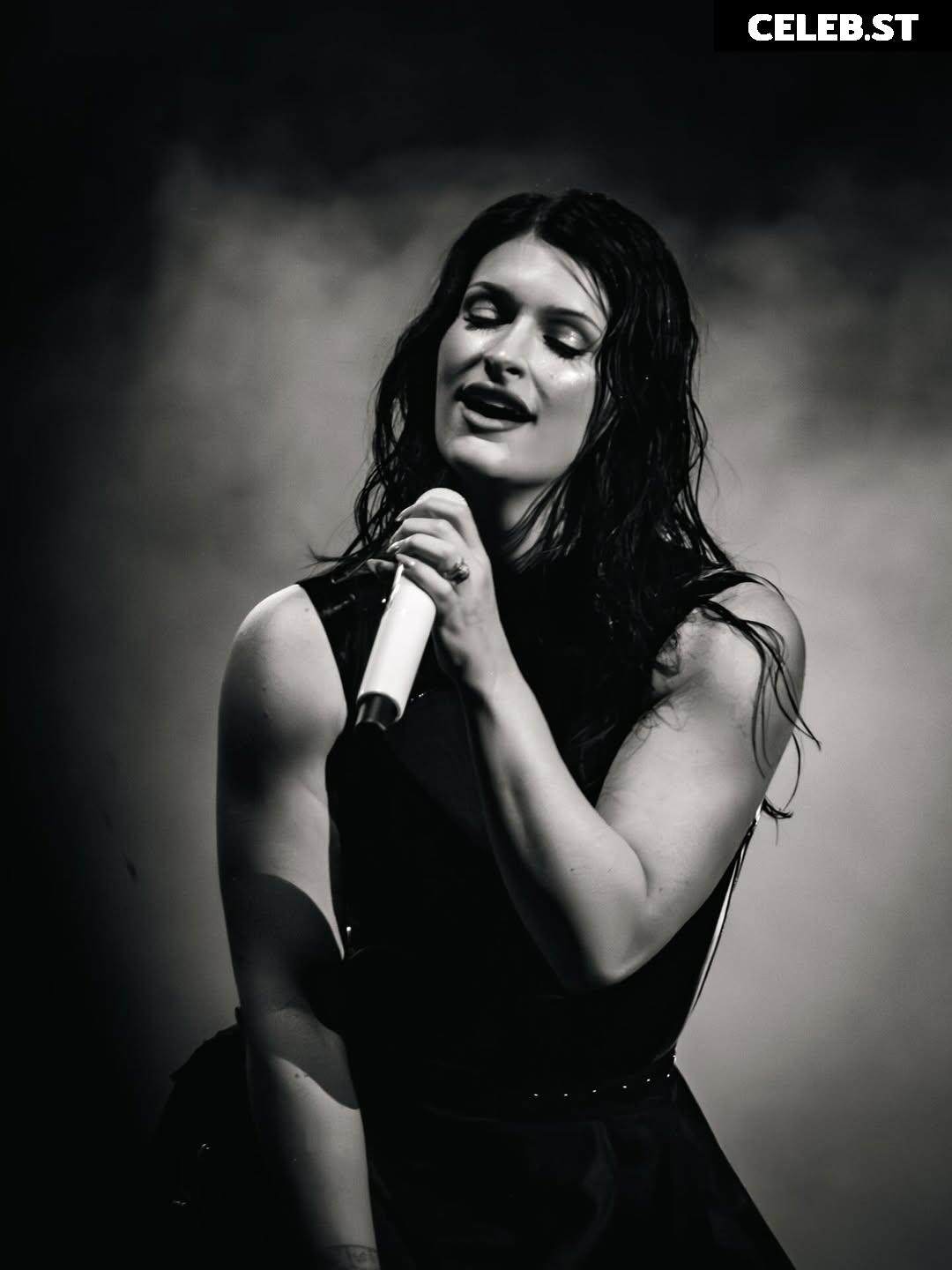 Courtney Laplante (Spiritbox Singer) Image 23442994
