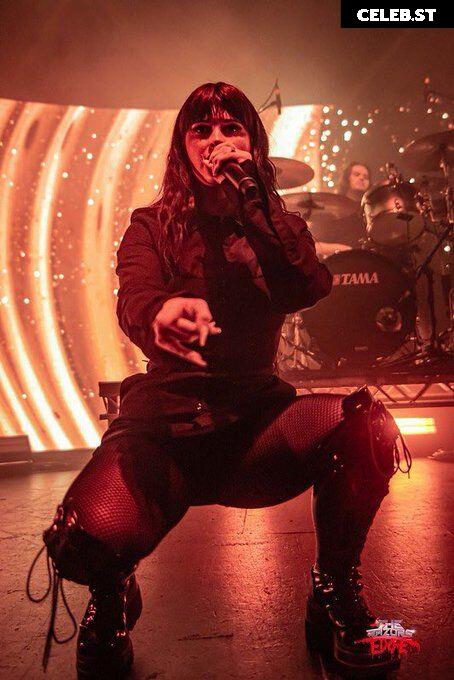 Courtney Laplante (Spiritbox Singer) Image 23442955