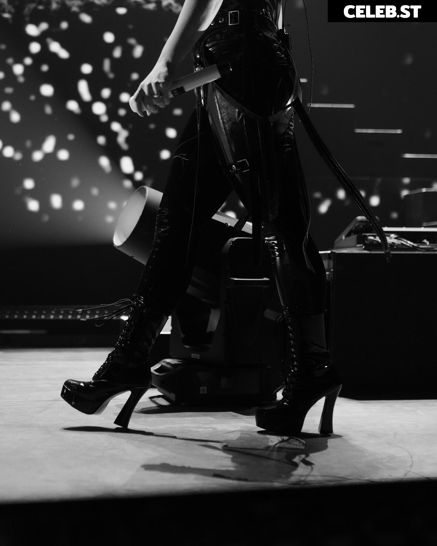 Courtney Laplante (Spiritbox Singer) Image 23442973