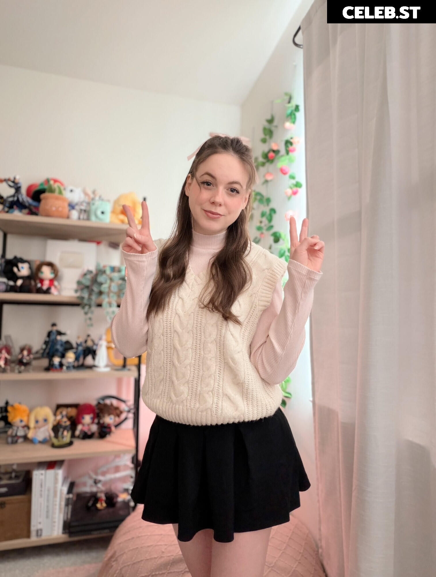 SarahKey Image 23442429