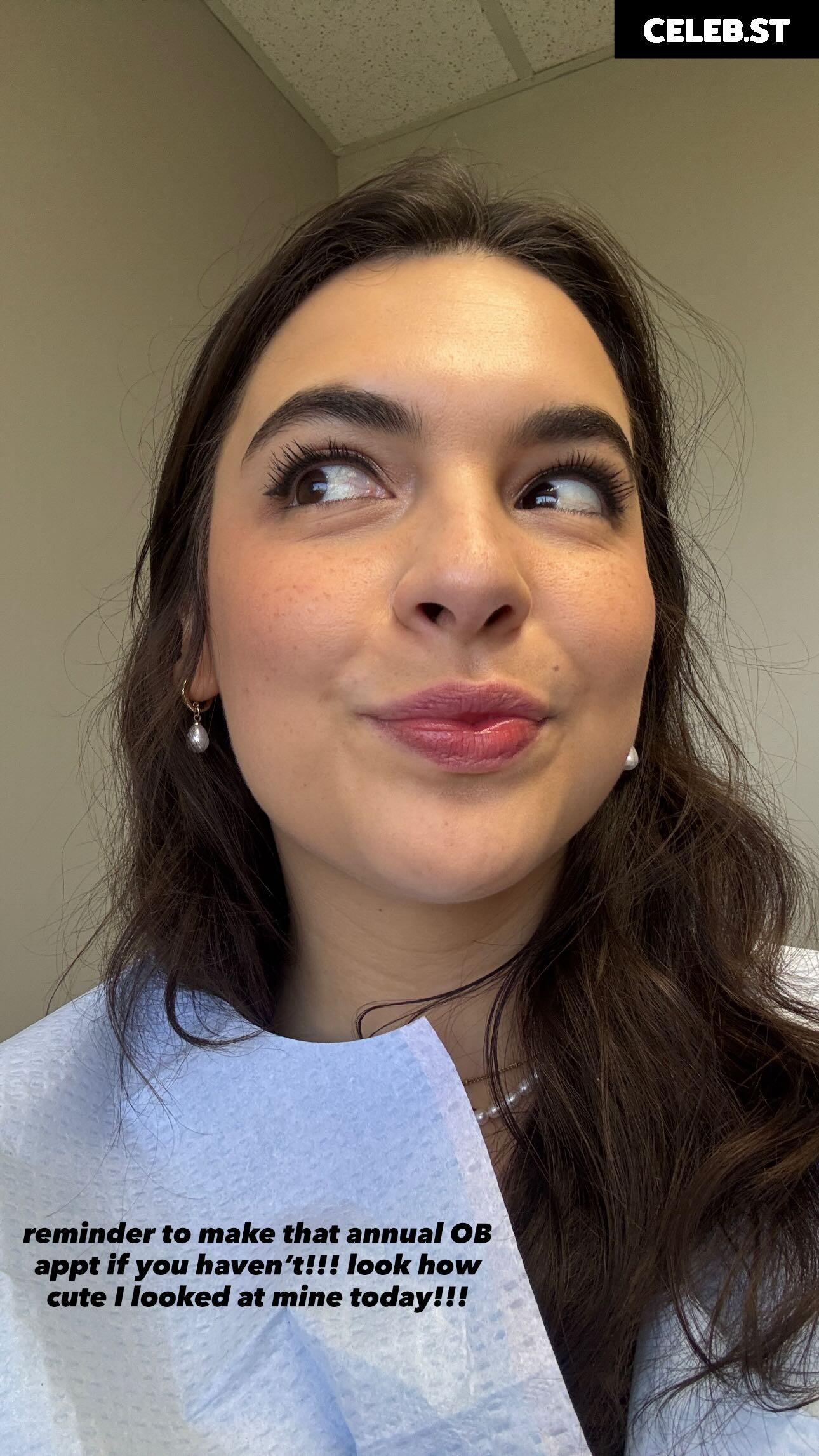 Isabella Gomez Image 23442623