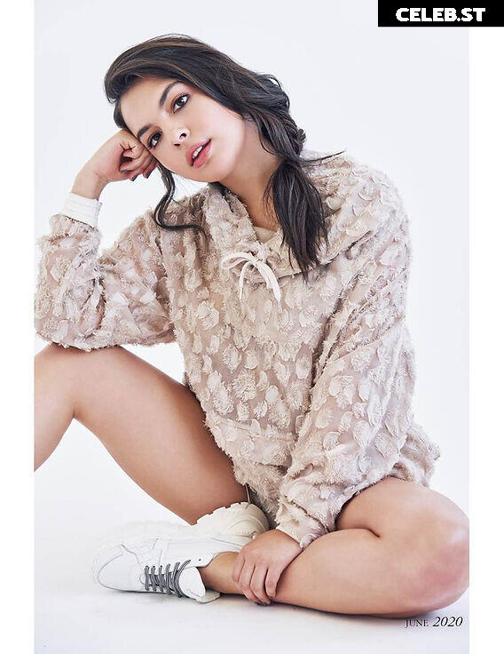 Isabella Gomez Image 23442606