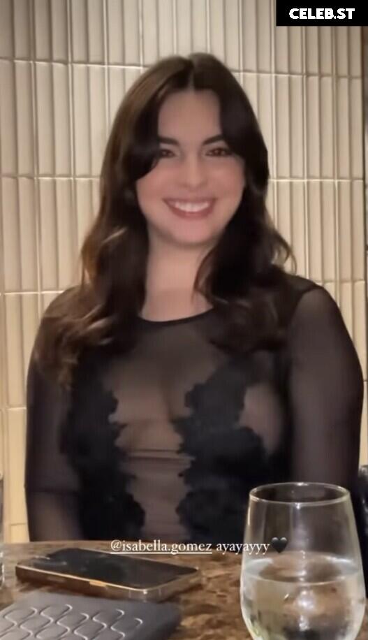 Isabella Gomez Image 23442638