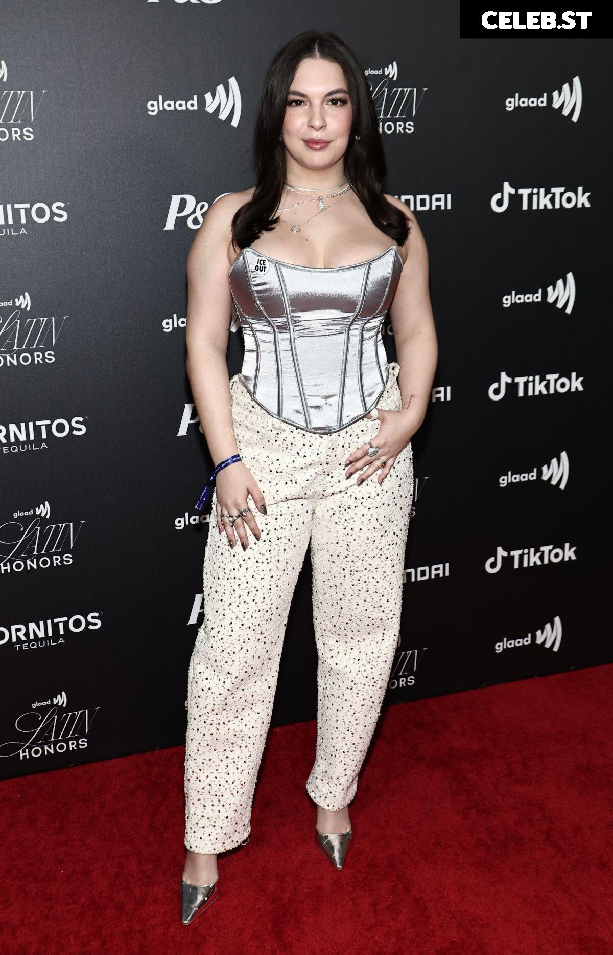Isabella Gomez Image 23442669