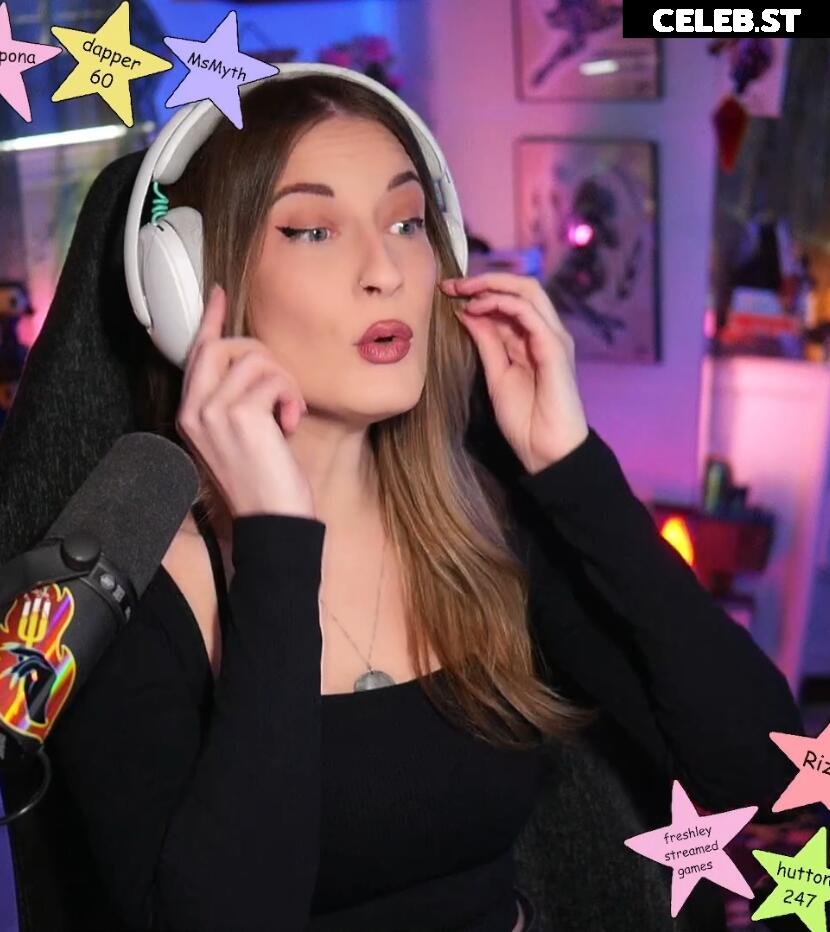 BasicWitGirl Image 23449069