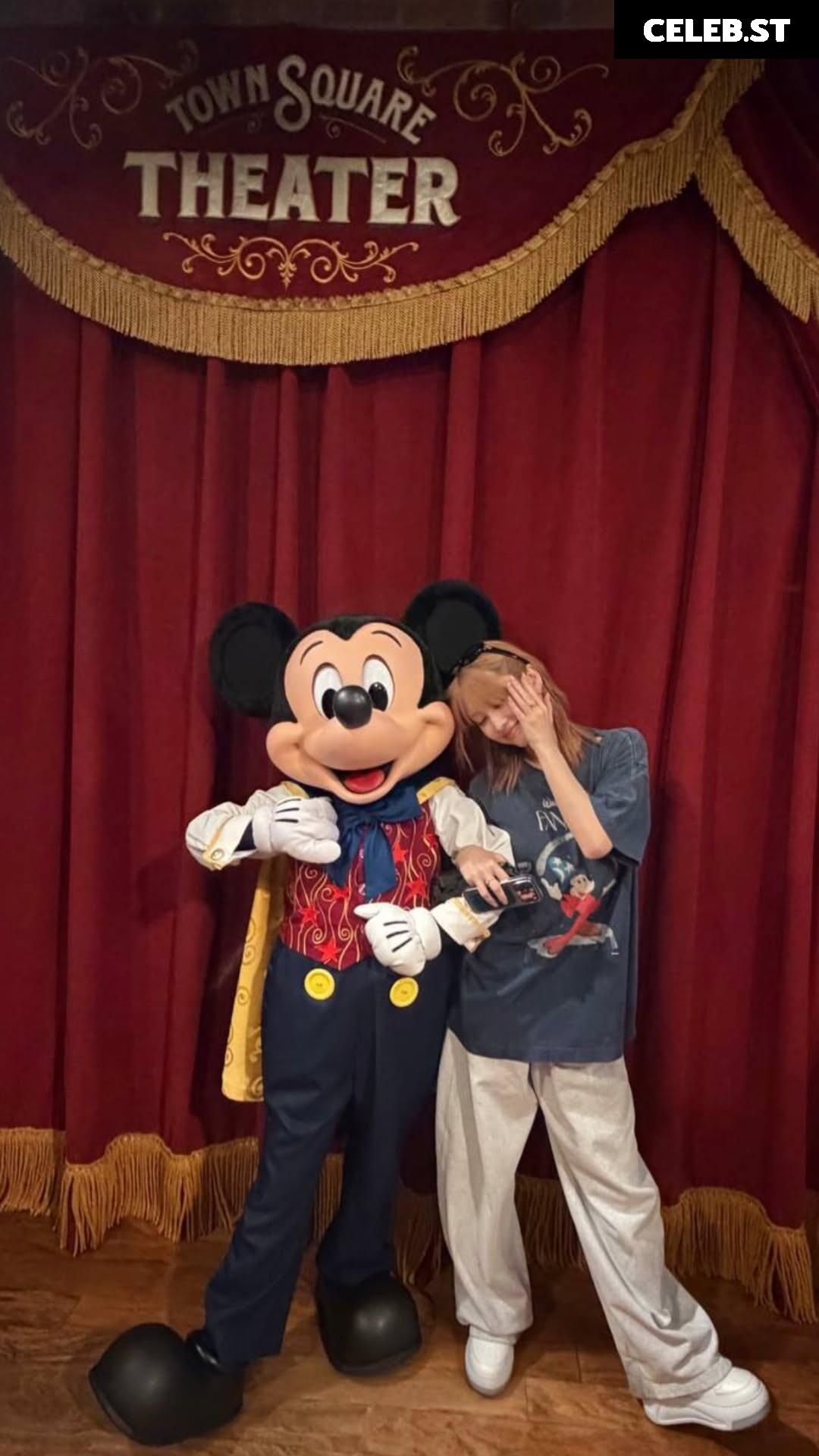 Hirai Momo | TWICE Image 23418865