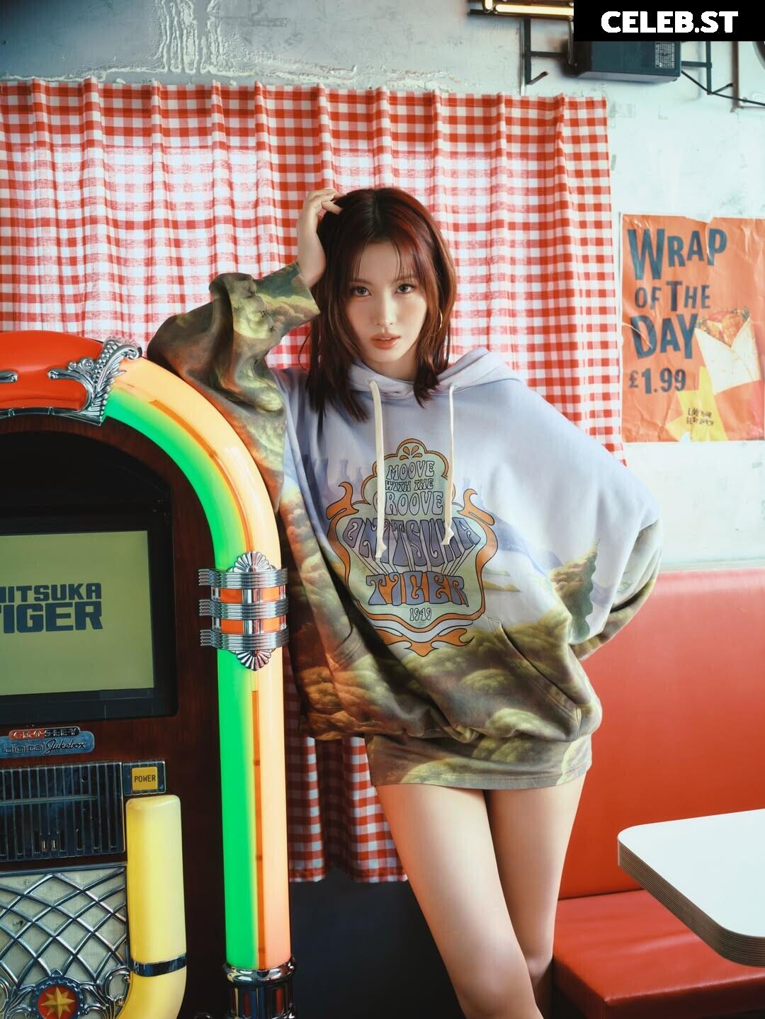 Hirai Momo | TWICE Image 23418753