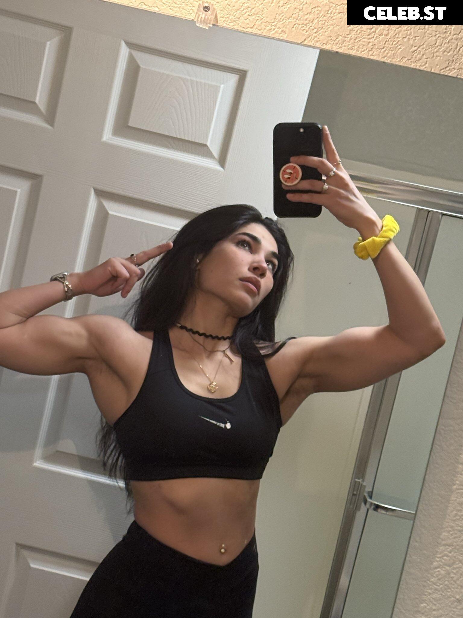 Naila Iqbal / alienalianz / NylaWHO / NylaWHO1 Image 23415097