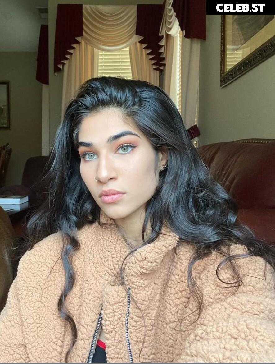 Naila Iqbal / alienalianz / NylaWHO / NylaWHO1 Image 23415056