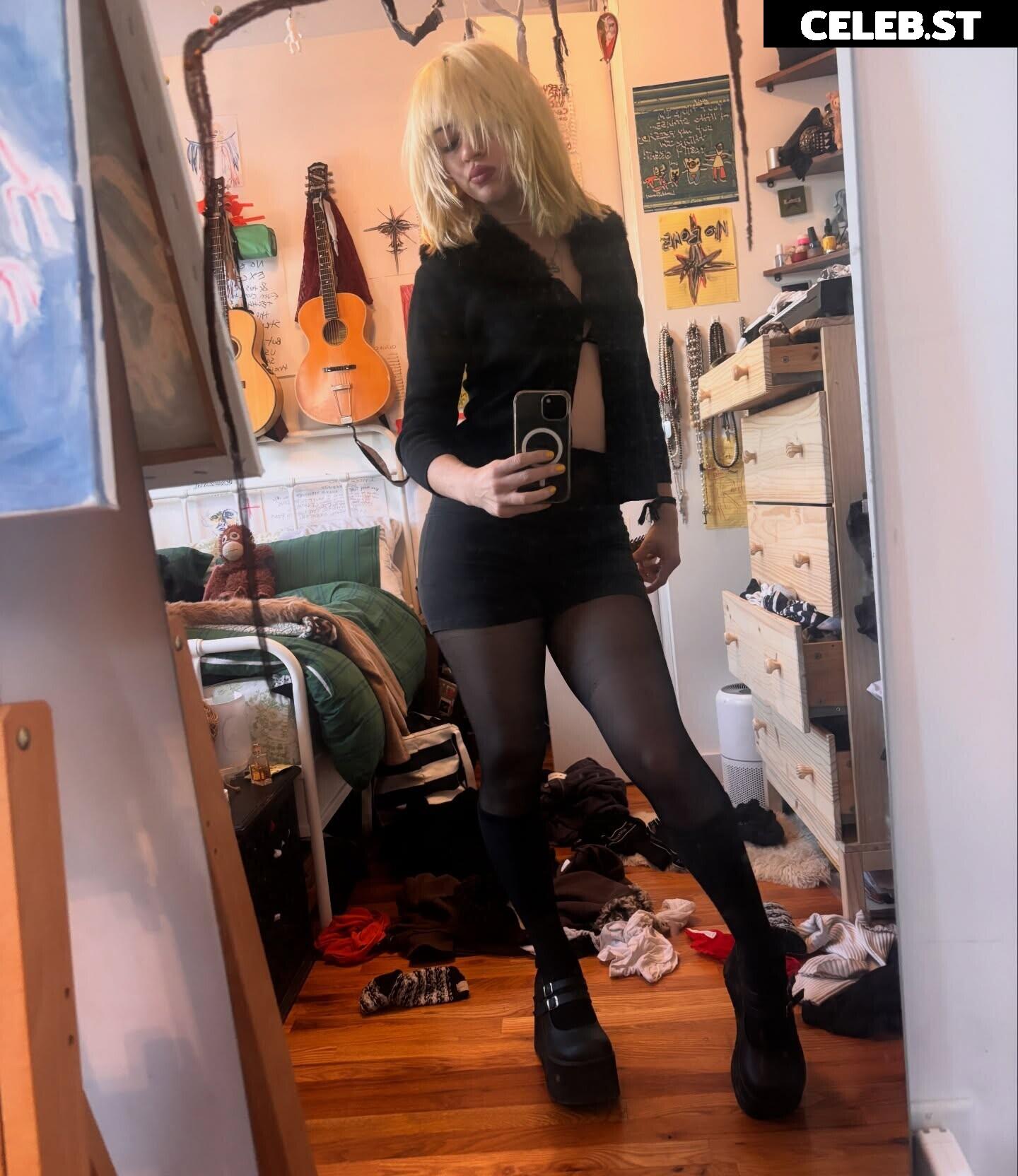 wormsheriff / Olivia O Image 23414817