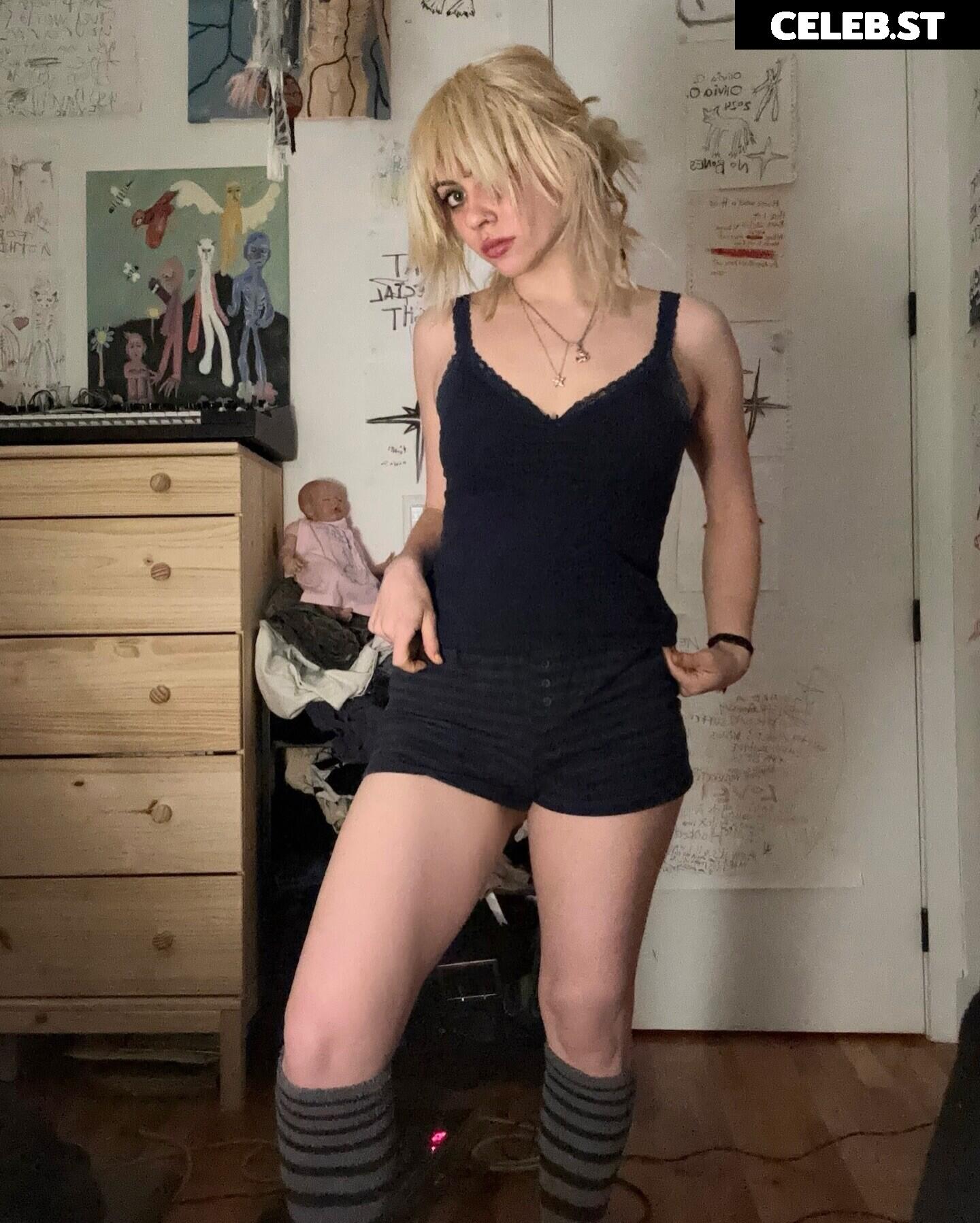 wormsheriff / Olivia O Image 23414814