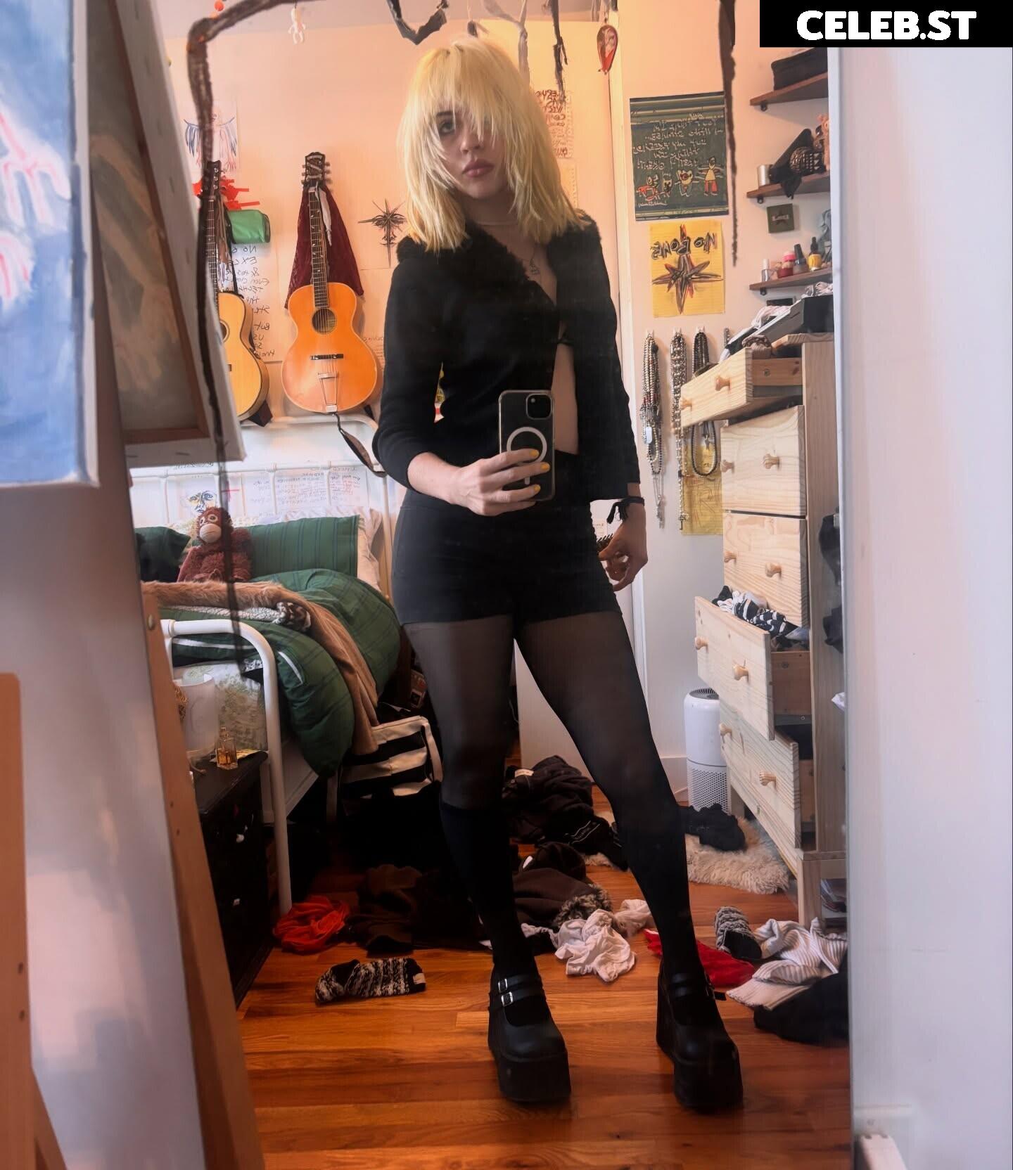 wormsheriff / Olivia O Image 23414818