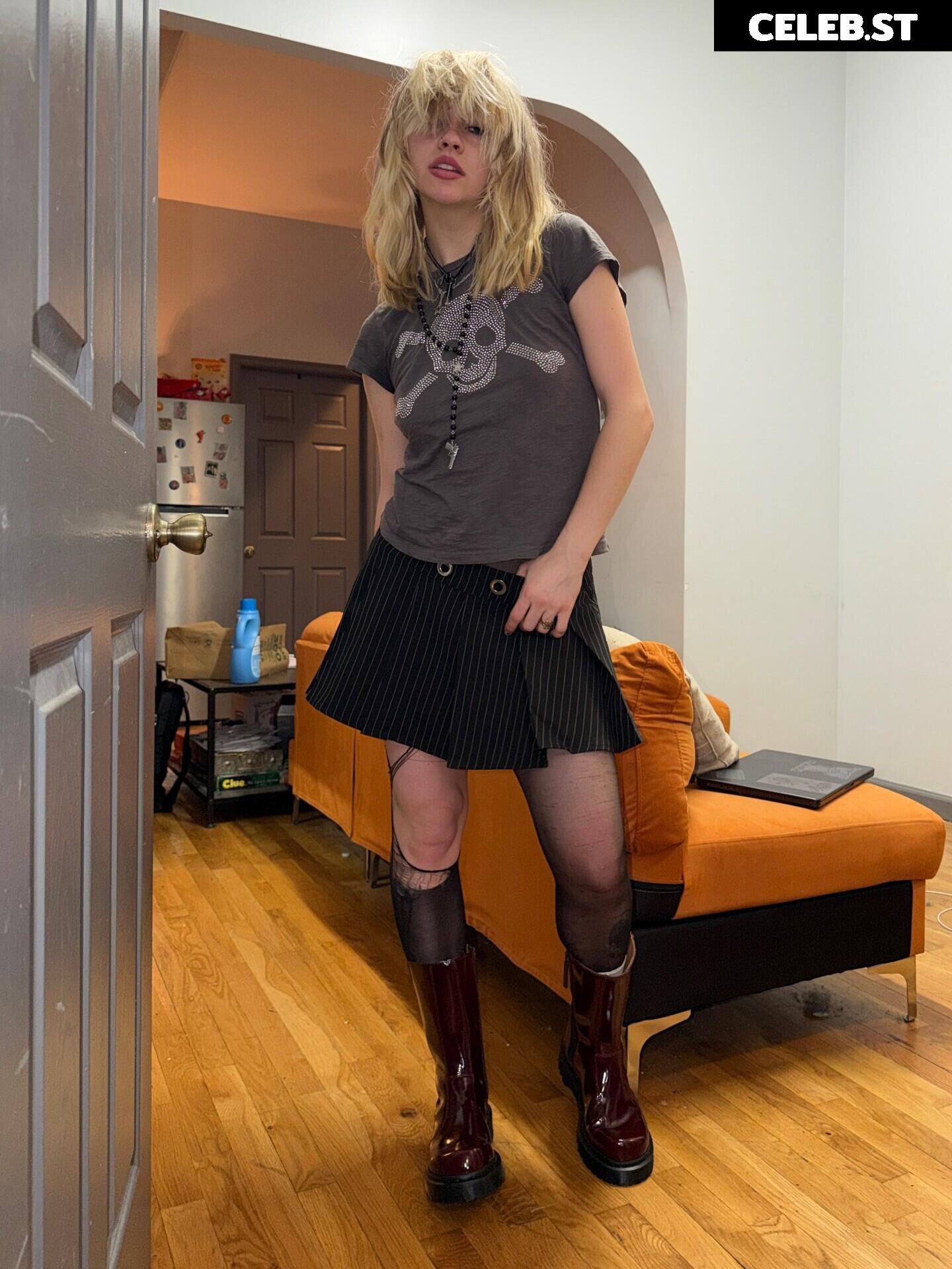 wormsheriff / Olivia O Image 23414840
